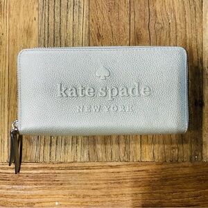 Kate Spade Larchmont Avenue Silver Leather Wallet